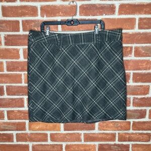 Vintage Plus size wool plaid mini skirt